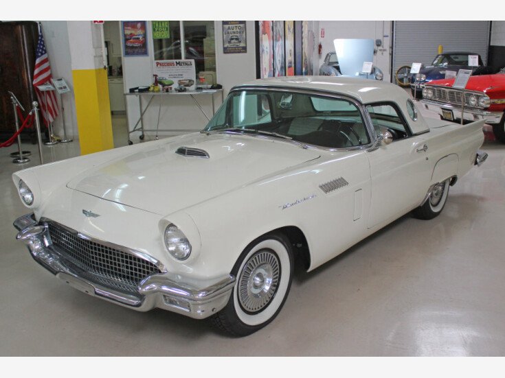 Thumbnail Photo undefined for New 1957 Ford Thunderbird
